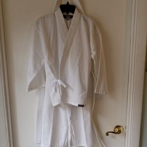 Martial Arts Uniform Karate Gi Kids Size 0 White Century